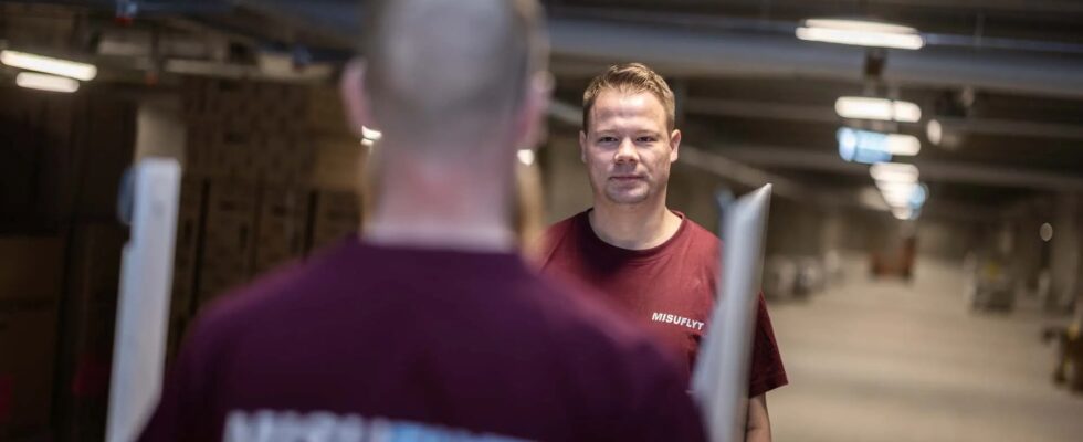 Transport af følsomt udstyr: Tips til sikker flytning